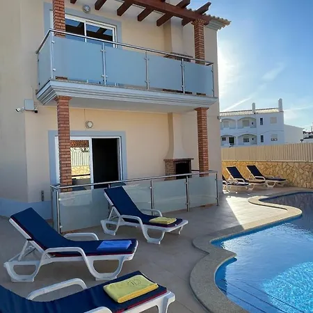 Oura Oasis B - Shared Pool - 6 Guests - البوفيرا